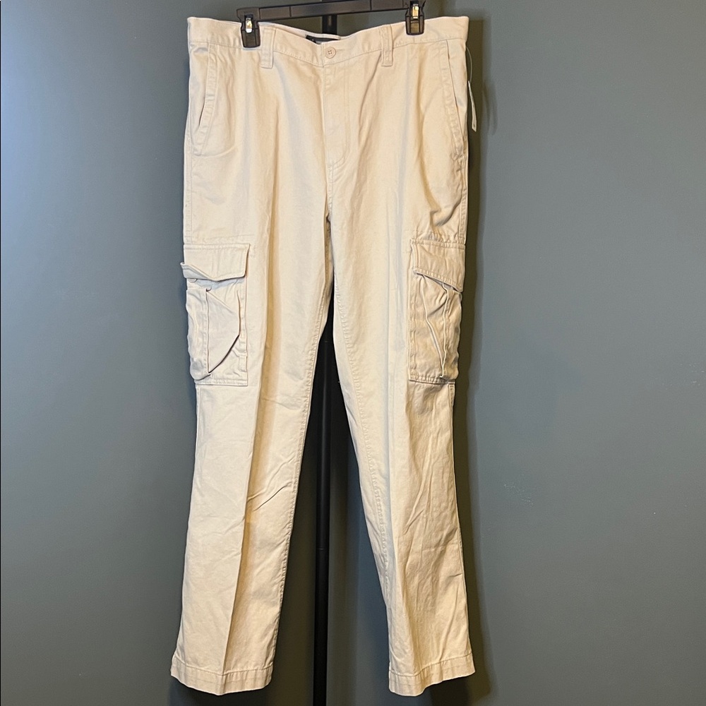 Old Navy Men's Tan Cargo Pants